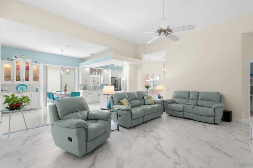 244 NW Bentley Circle Port St Lucie FL 34986