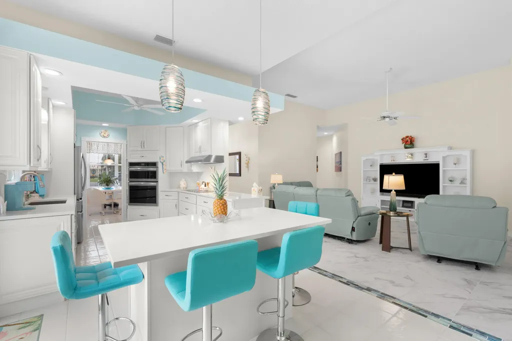 244 NW Bentley Circle Port St Lucie FL 34986