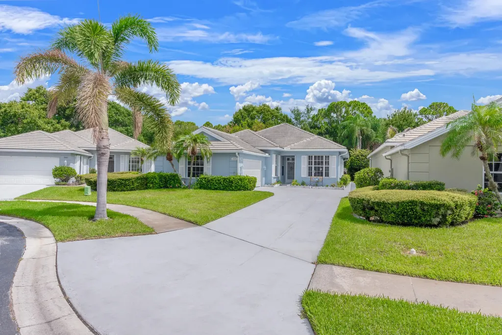 244 NW Bentley Circle Port St Lucie FL 34986