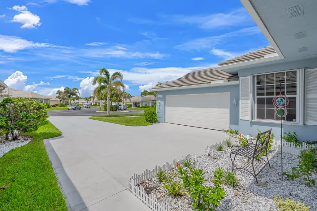 244 NW Bentley Circle Port St Lucie FL 34986