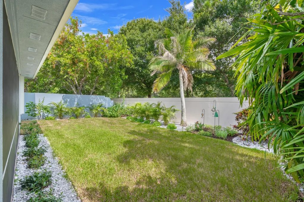 244 NW Bentley Circle Port St Lucie FL 34986