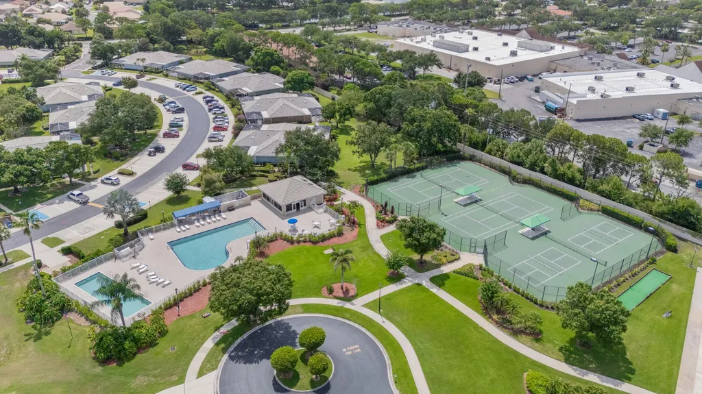 244 NW Bentley Circle Port St Lucie FL 34986
