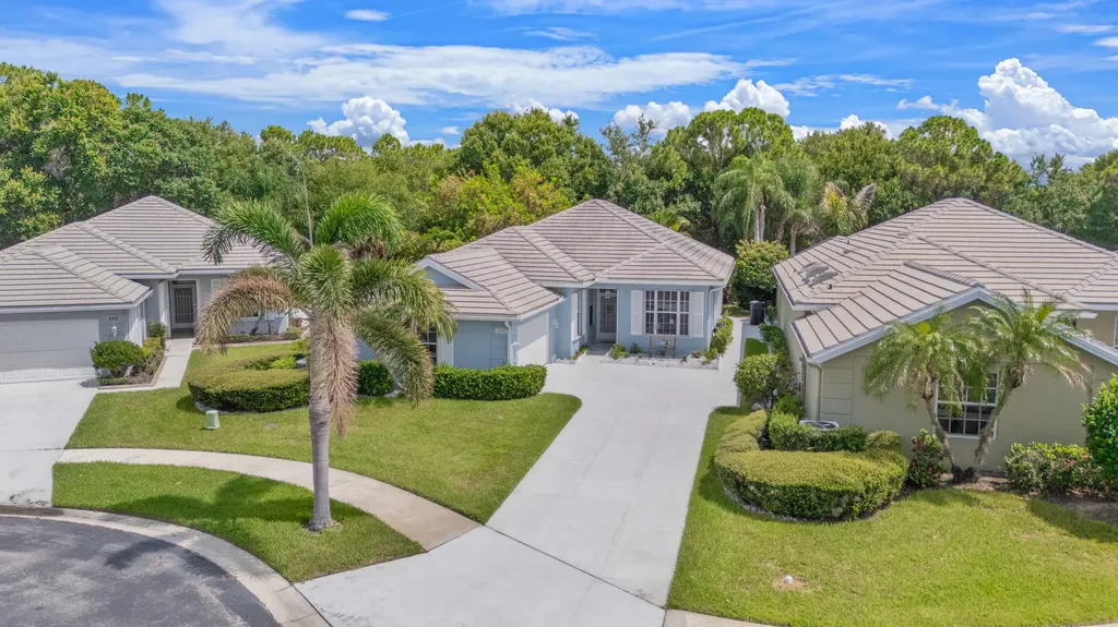 244 NW Bentley Circle Port St Lucie FL 34986