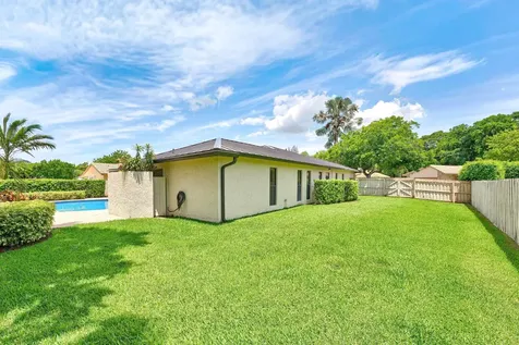 21155 Shady Vista Lane Boca Raton FL 33428