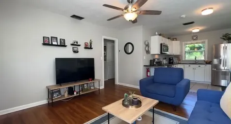 2350 Mayer Street Orlando FL 32806