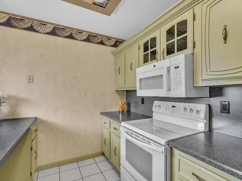2420 NW 22nd Avenue Delray Beach FL 33445