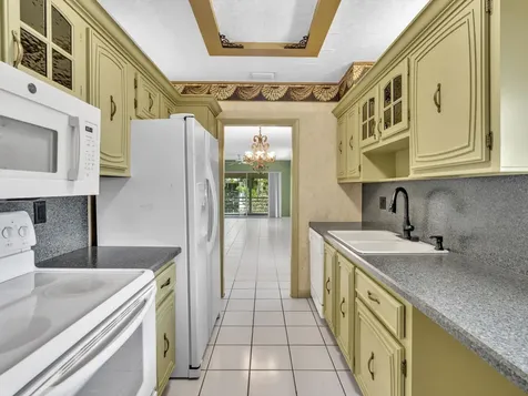 2420 NW 22nd Avenue Delray Beach FL 33445