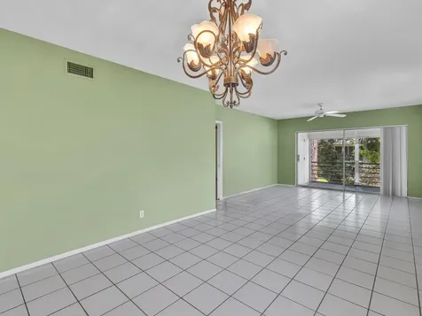 2420 NW 22nd Avenue Delray Beach FL 33445