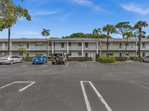 2420 NW 22nd Avenue Delray Beach FL 33445