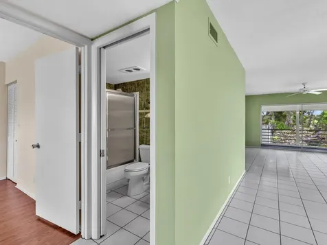 2420 NW 22nd Avenue Delray Beach FL 33445