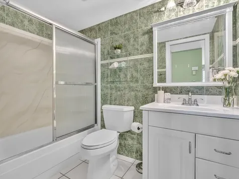 2420 NW 22nd Avenue Delray Beach FL 33445