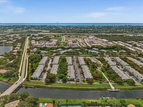 2420 NW 22nd Avenue Delray Beach FL 33445