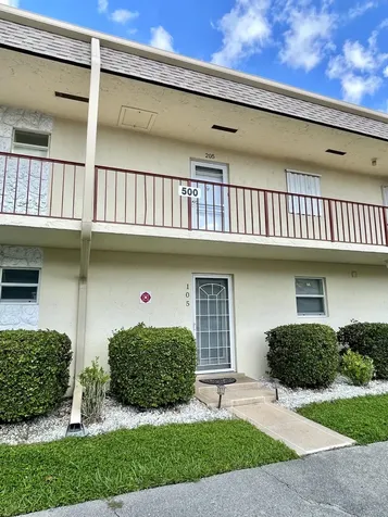 105 Oxford 500 West Palm Beach FL 33417