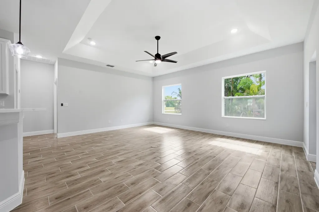 8780 92nd Avenue Vero Beach FL 32967