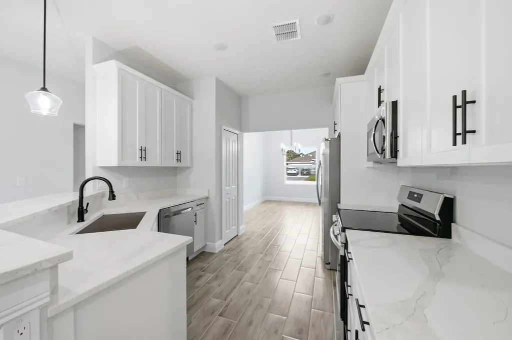 8780 92nd Avenue Vero Beach FL 32967