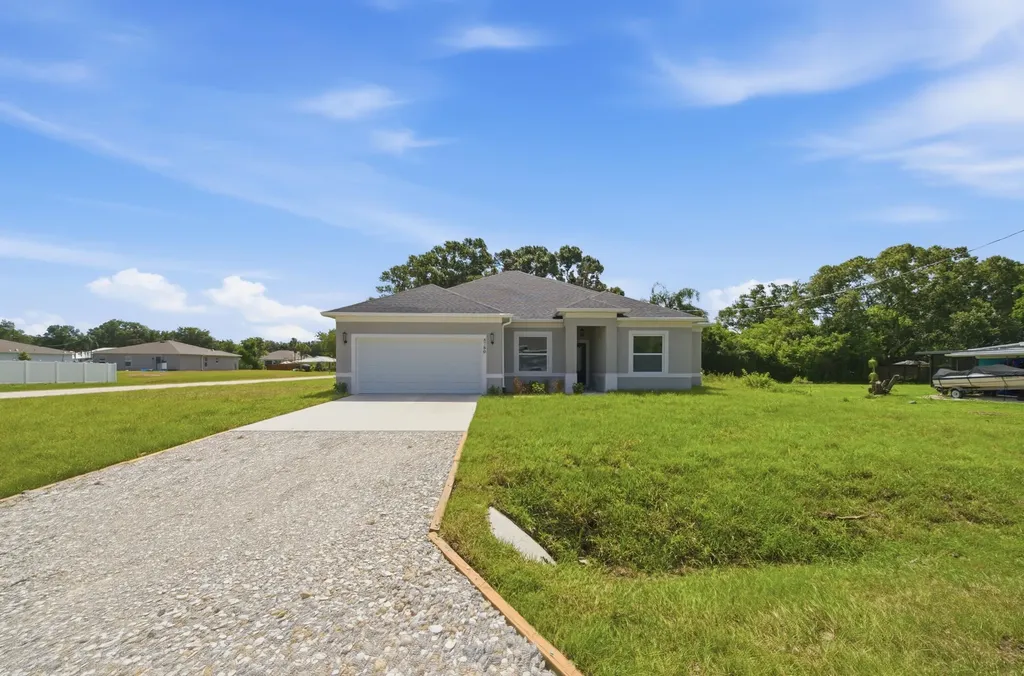 8780 92nd Avenue Vero Beach FL 32967