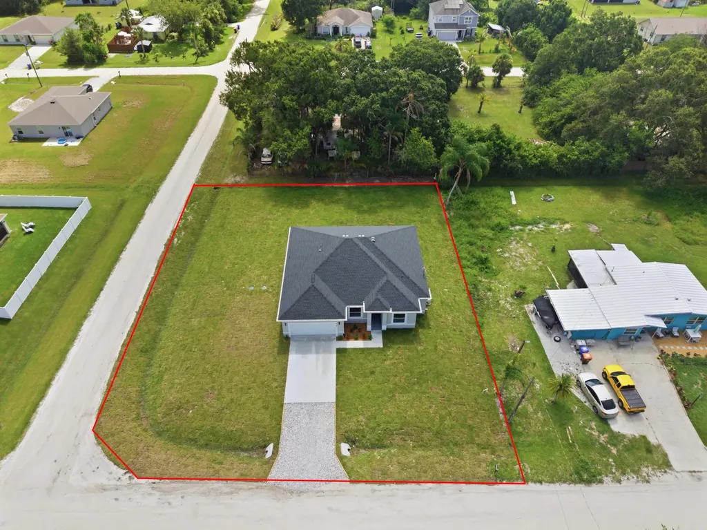 8780 92nd Avenue Vero Beach FL 32967