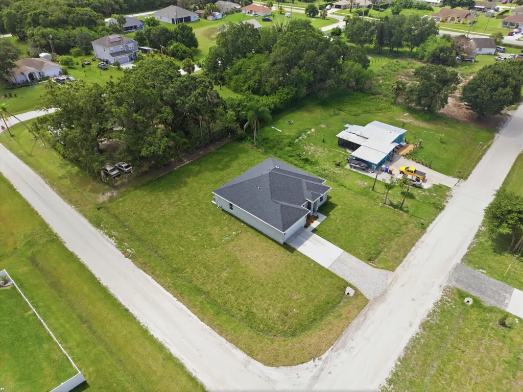 8780 92nd Avenue Vero Beach FL 32967