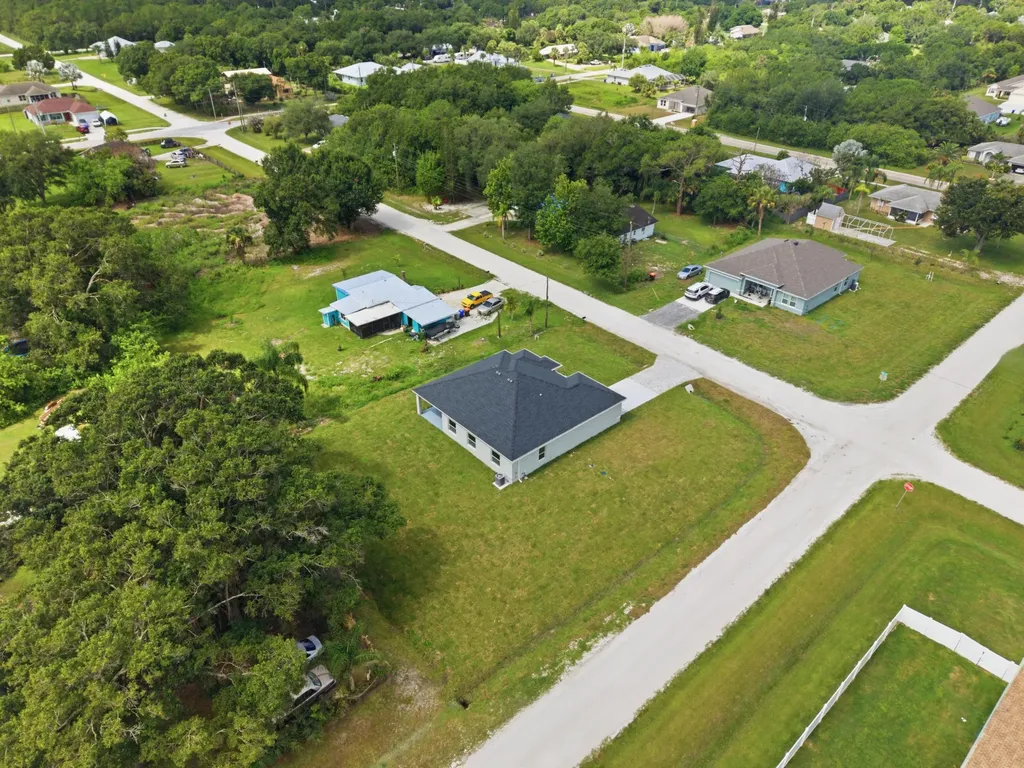 8780 92nd Avenue Vero Beach FL 32967