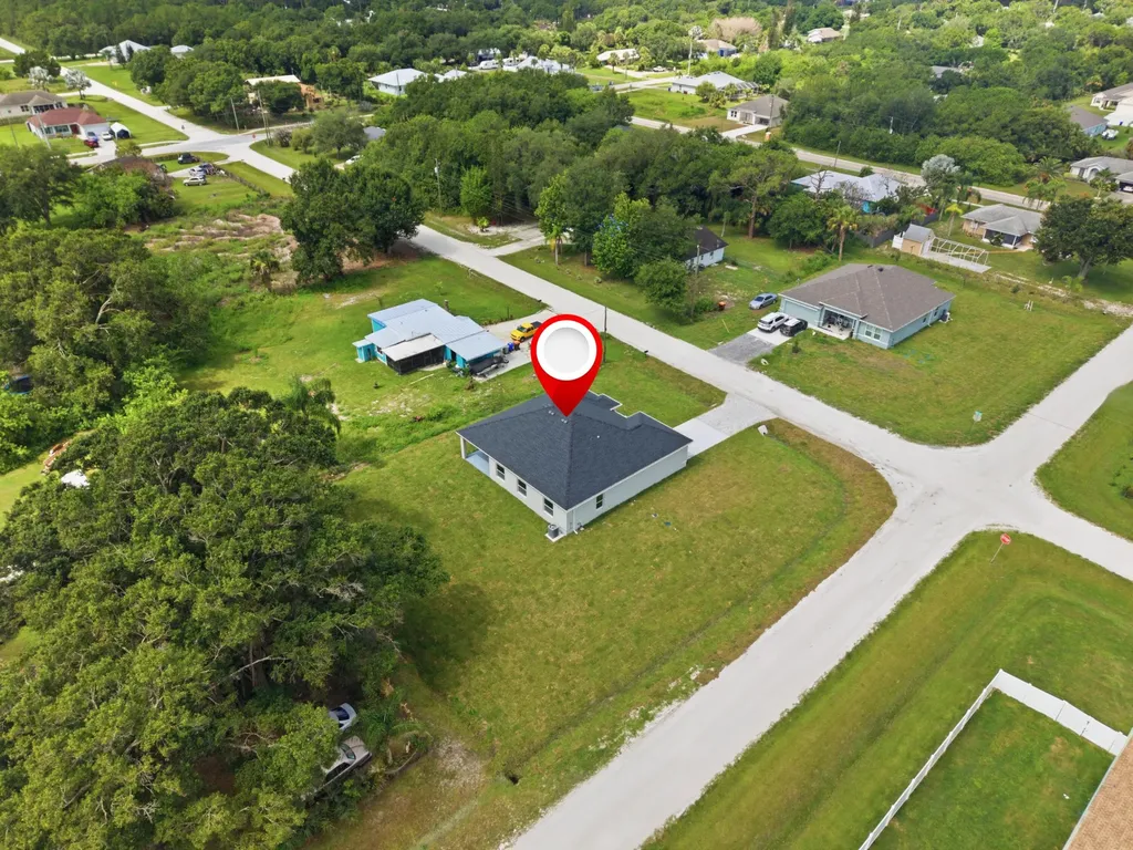 8780 92nd Avenue Vero Beach FL 32967