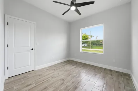 8780 92nd Avenue Vero Beach FL 32967
