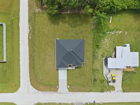 8780 92nd Avenue Vero Beach FL 32967