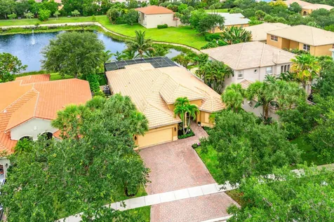 1853 Palisades Drive West Palm Beach FL 33411