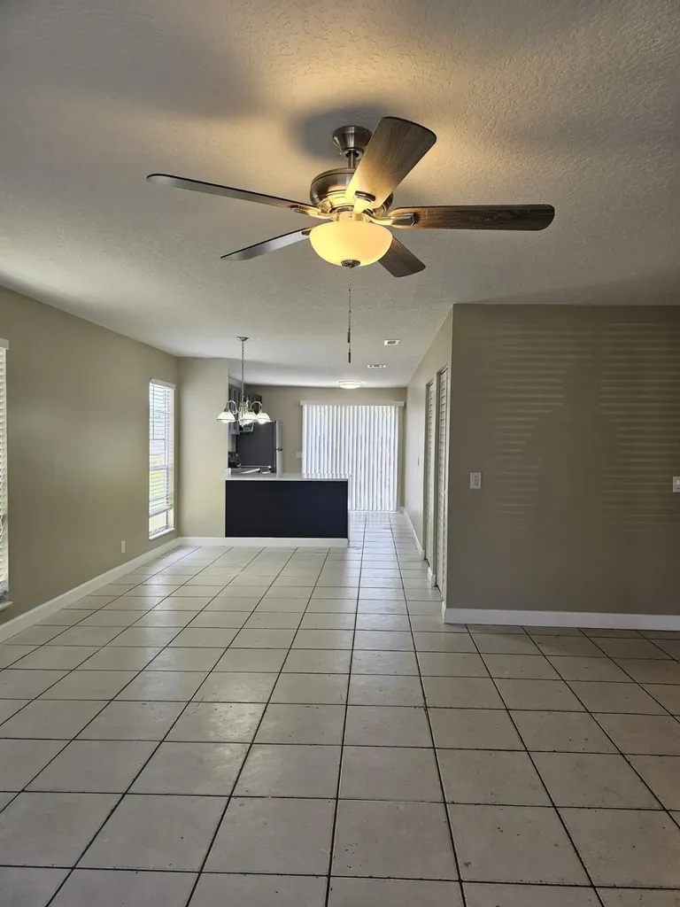 4876 Orleans Court Haverhill FL 33415