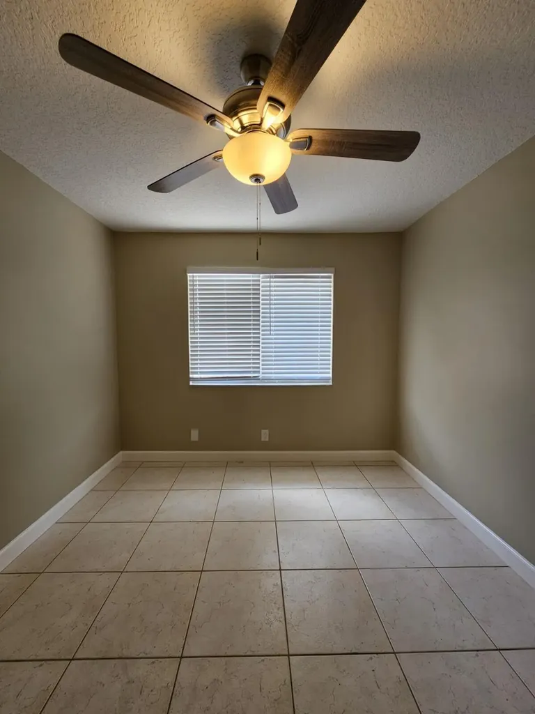 4876 Orleans Court Haverhill FL 33415