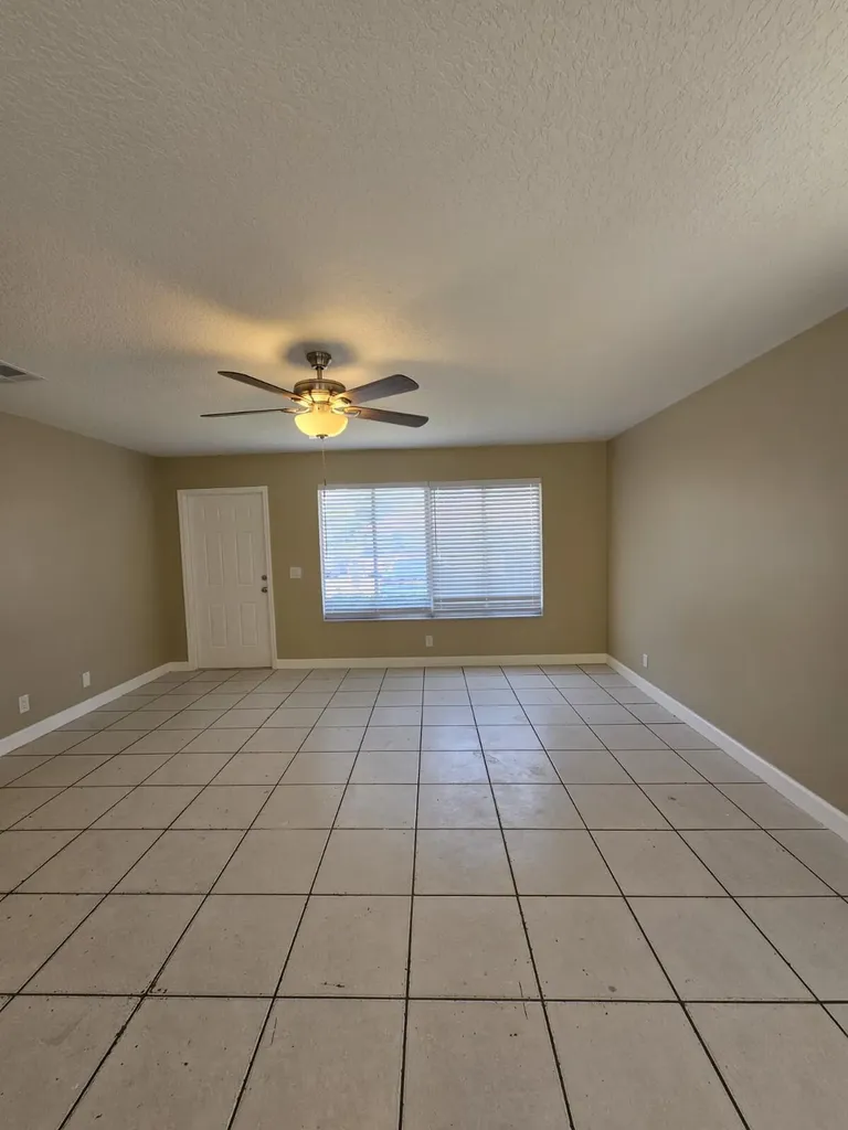 4876 Orleans Court Haverhill FL 33415