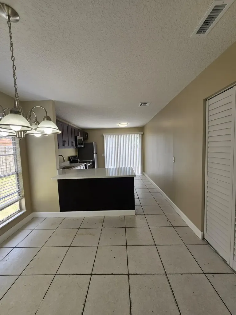 4876 Orleans Court Haverhill FL 33415