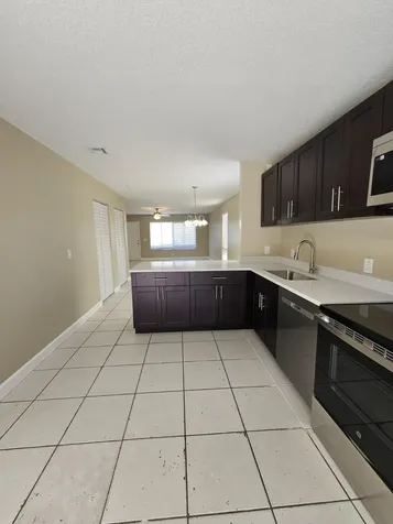 4876 Orleans Court Haverhill FL 33415