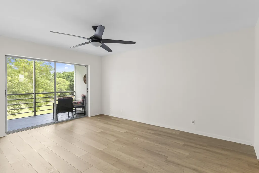 8105 NW 61st Street Tamarac FL 33321