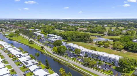 8105 NW 61st Street Tamarac FL 33321