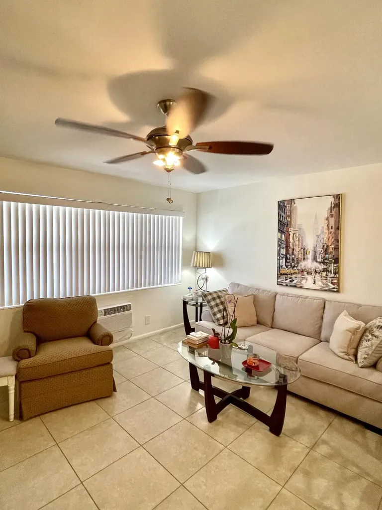 111 Kent G Street West Palm Beach FL 33417