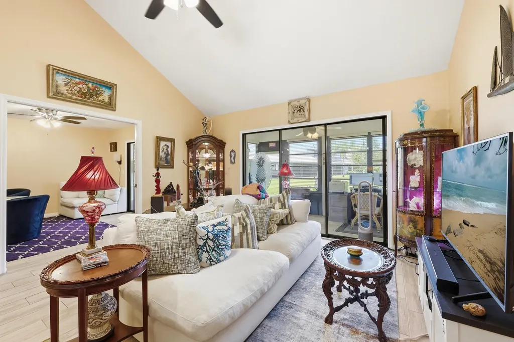 6167 SE Georgetown Place Hobe Sound FL 33455