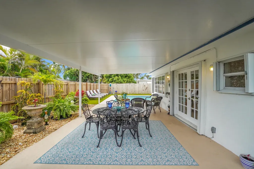 707 N 32nd Avenue Hollywood FL 33021