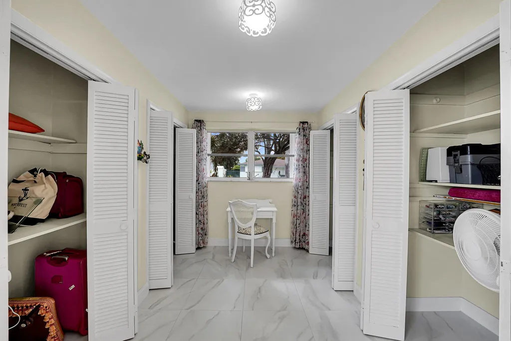 707 N 32nd Avenue Hollywood FL 33021