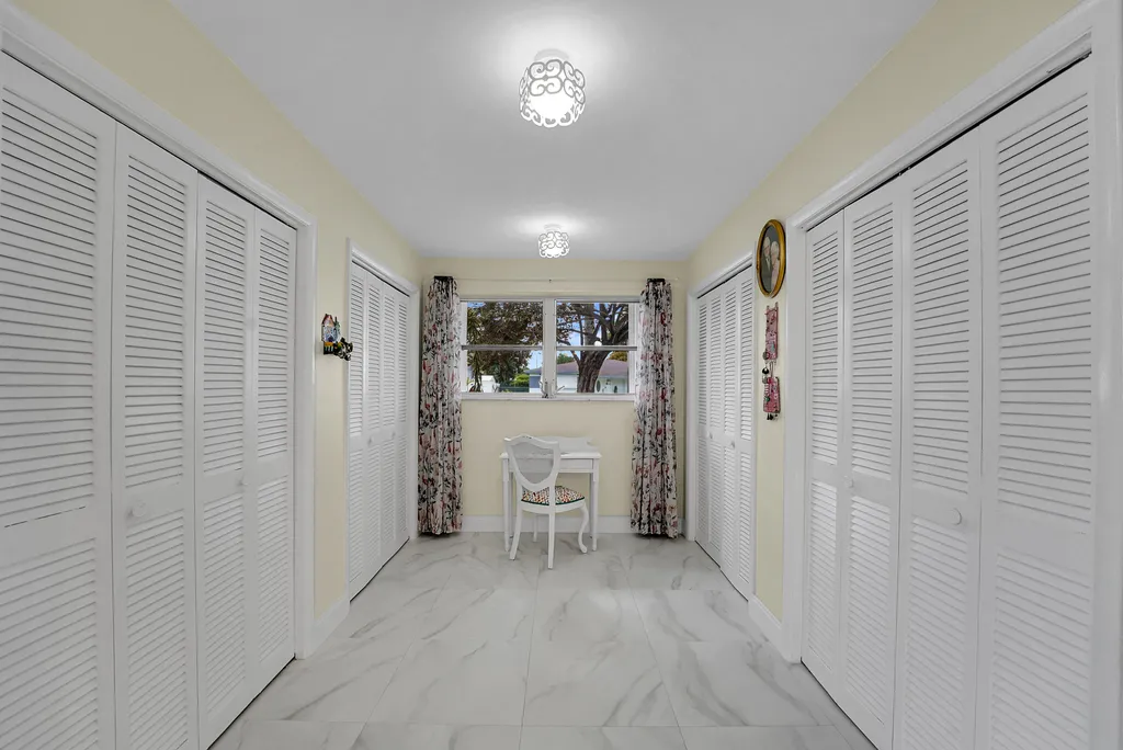 707 N 32nd Avenue Hollywood FL 33021