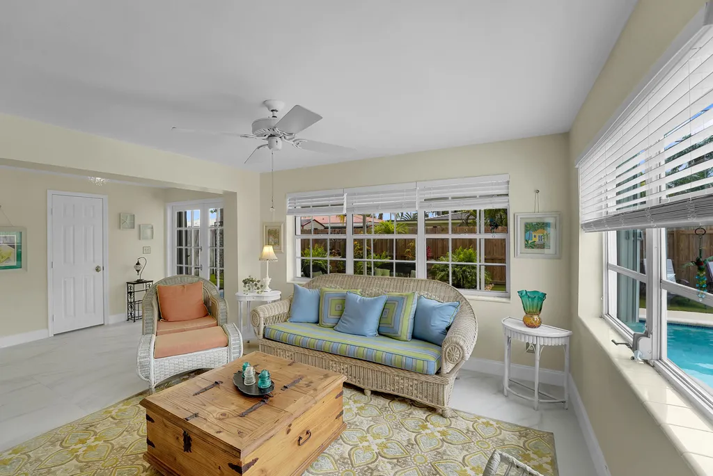707 N 32nd Avenue Hollywood FL 33021