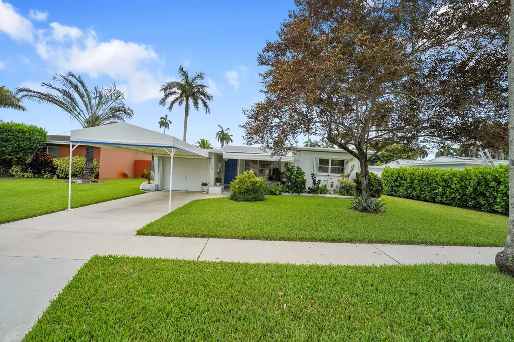 707 N 32nd Avenue Hollywood FL 33021