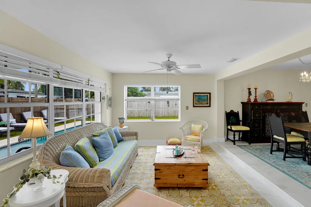 707 N 32nd Avenue Hollywood FL 33021