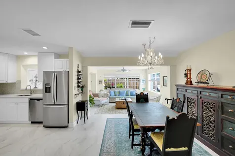 707 N 32nd Avenue Hollywood FL 33021