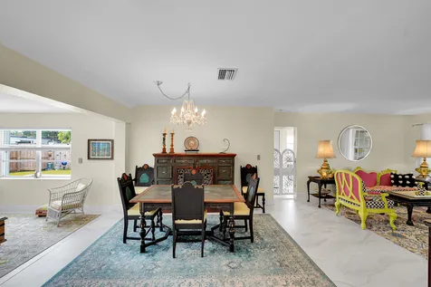 707 N 32nd Avenue Hollywood FL 33021