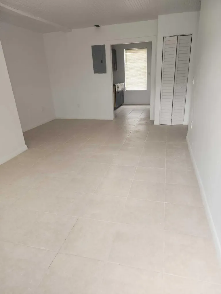 1910 Garfield Street Hollywood FL 33020