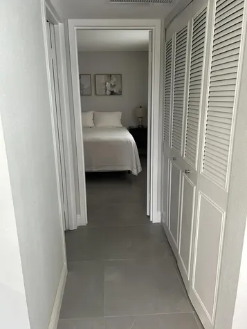 746 Flanders N Delray Beach FL 33484