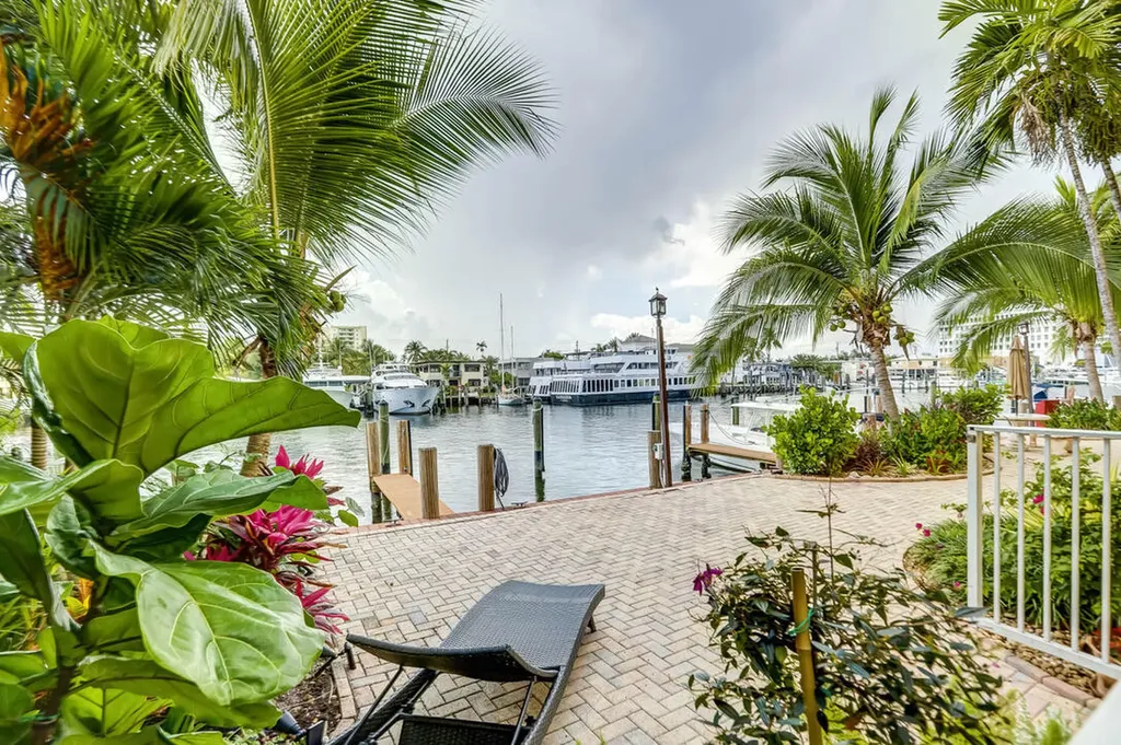 815 Middle River Drive Fort Lauderdale FL 33304