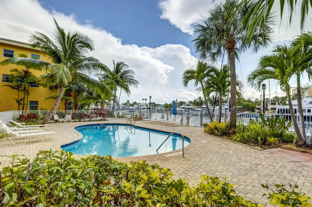 815 Middle River Drive Fort Lauderdale FL 33304