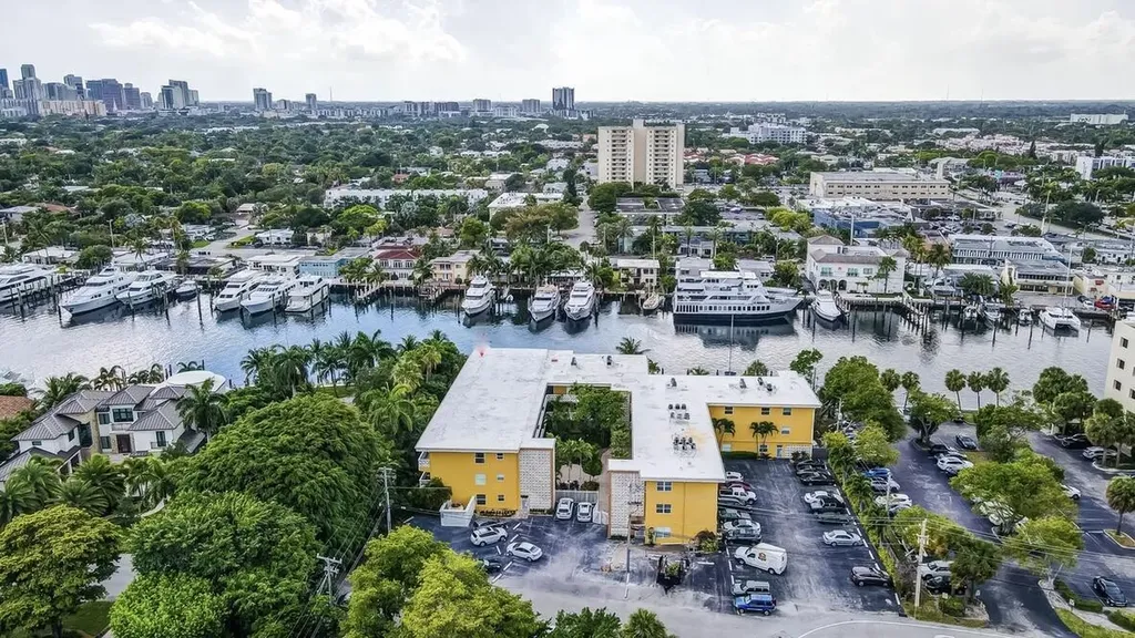 815 Middle River Drive Fort Lauderdale FL 33304