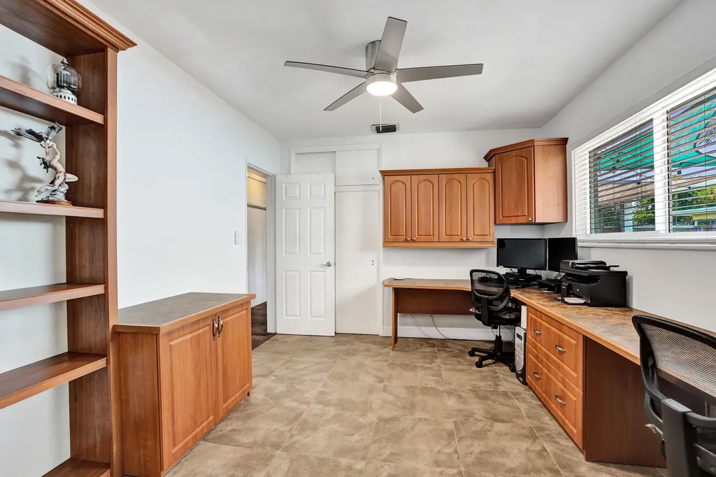 4781 NE 16th Avenue Oakland Park FL 33334